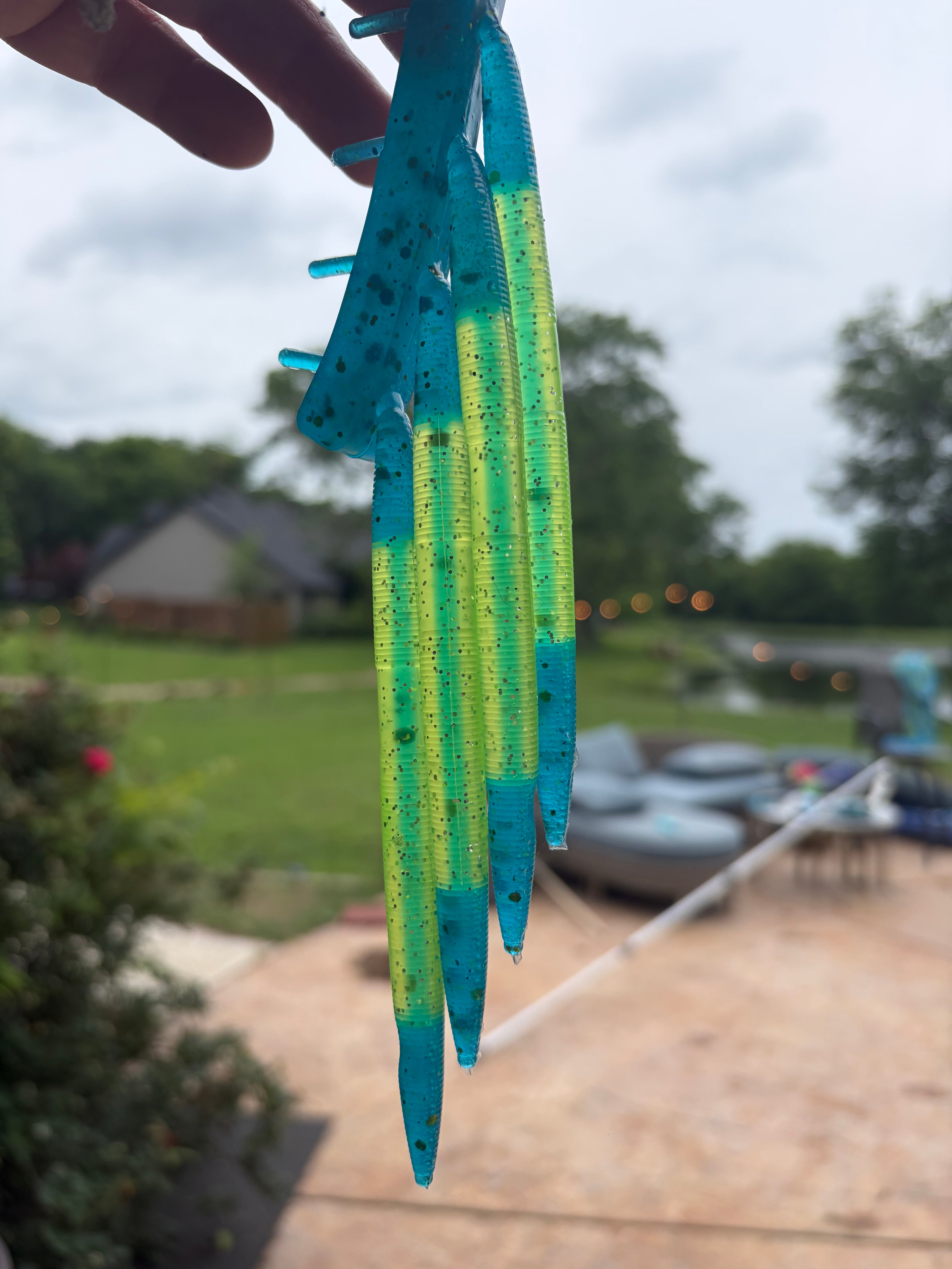8 pack - Core Shot 5 inch Senko Worm